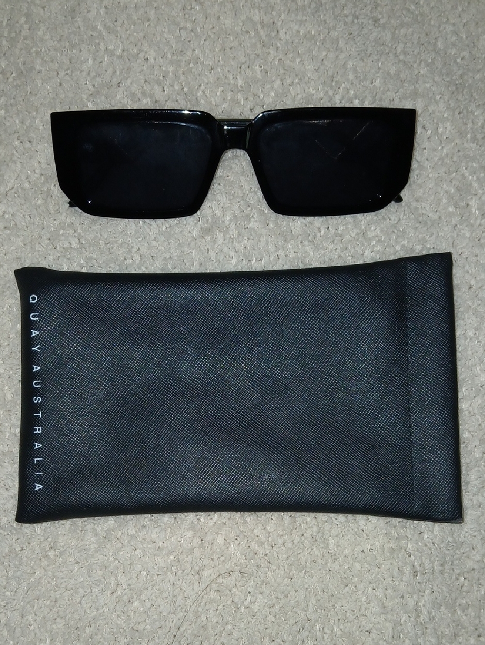 Quay Australia Black Rectangular Sunglasses